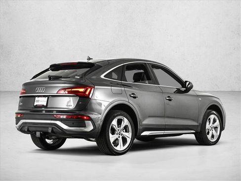 Used 2024 Audi Q5 2.0T Premium Plus w/ Premium Plus Package AWD/4WD image 5