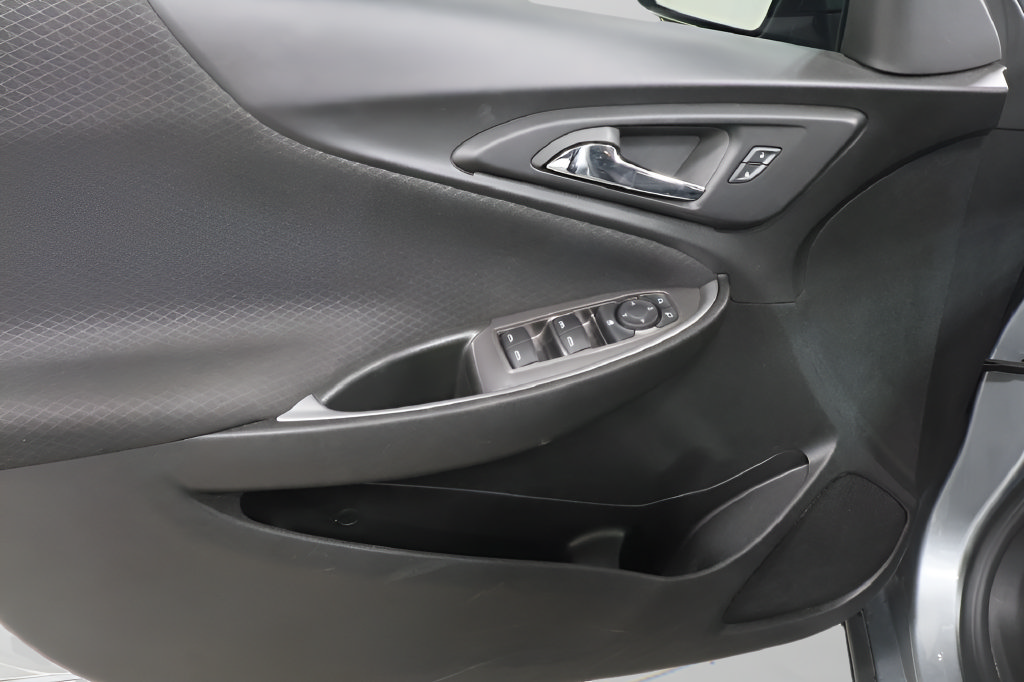 Used 2024 Chevrolet Malibu LT FWD image 20