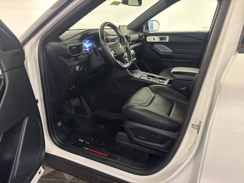 Used 2021 Ford Explorer ST w/ Equipment Group 401A image 13