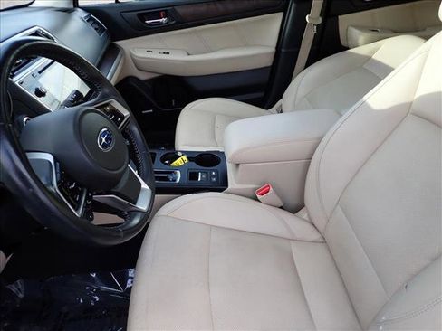 Used 2018 Subaru Outback 3.6R Limited image 13