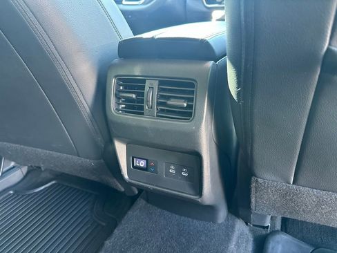 Used 2024 Nissan Rogue SL w/ SL Premium Package FWD image 23