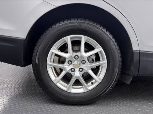 Used 2022 Chevrolet Equinox LT FWD image 37