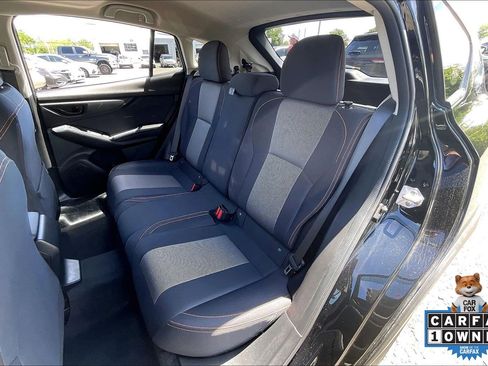 Used 2019 Subaru Crosstrek 2.0i Premium w/ Moonroof Package AWD/4WD image 21