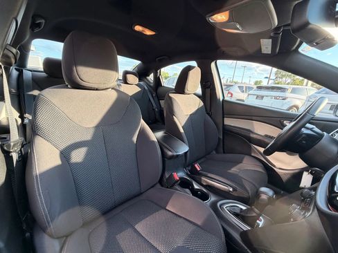 Used 2015 Dodge Dart SXT FWD image 21