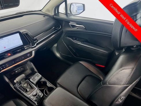 Certified 2025 Kia Sportage EX FWD image 25