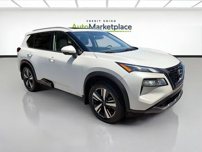 Used 2023 Nissan Rogue SL