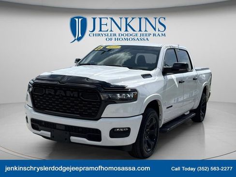 Used 2025 RAM 1500 Big Horn AWD/4WD image 10