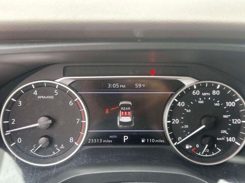 Used 2023 Nissan Rogue S AWD/4WD image 25