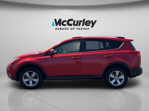 Used 2015 Toyota RAV4 XLE FWD image 3