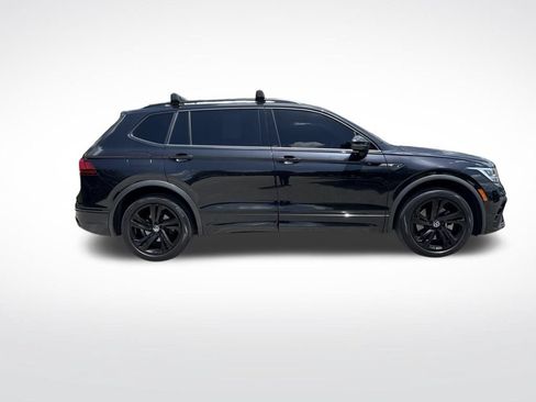 Certified 2023 Volkswagen Tiguan SE R-Line FWD image 4