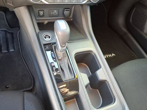 Used 2025 Nissan Sentra S FWD image 31