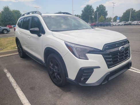 Used 2024 Subaru Ascent Onyx Edition AWD/4WD image 4