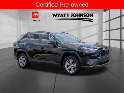 Certified 2024 Toyota RAV4 XLE AWD/4WD image 7