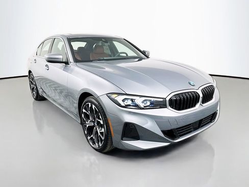 Used 2026 BMW 330i Sedan w/ Premium Package image 3