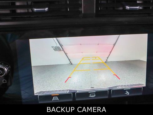 Used 2022 GMC Sierra 1500 AT4 w/ AT4 Preferred Package AWD/4WD image 21