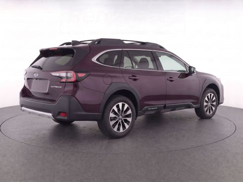Used 2025 Subaru Outback Limited AWD/4WD image 3