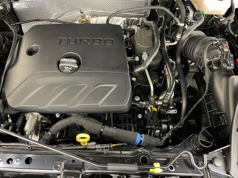 Used 2023 Buick Encore GX Select w/ Sport Touring Package image 45