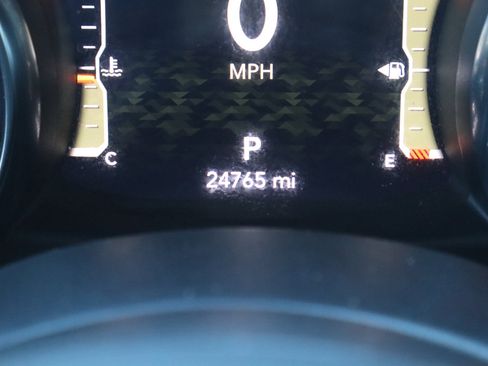 Used 2023 Jeep Gladiator Willys image 33