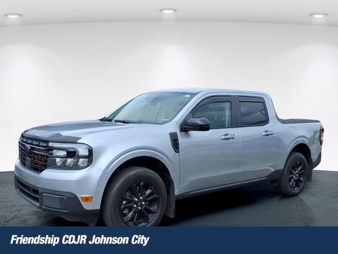 Used 2024 Ford Maverick Lariat w/ Black Appearance Package AWD/4WD image 1