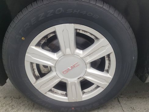 Used 2015 GMC Terrain SLE FWD image 31