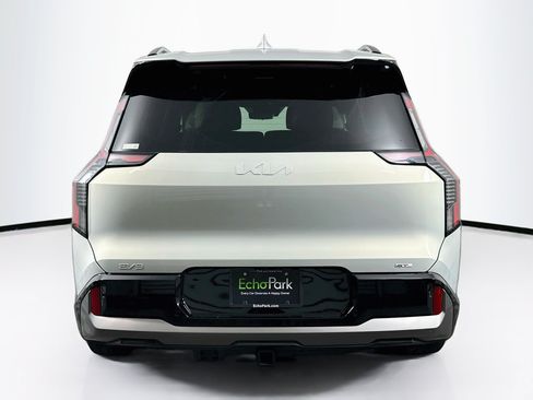 Used 2024 Kia EV9 GT-Line AWD/4WD image 7