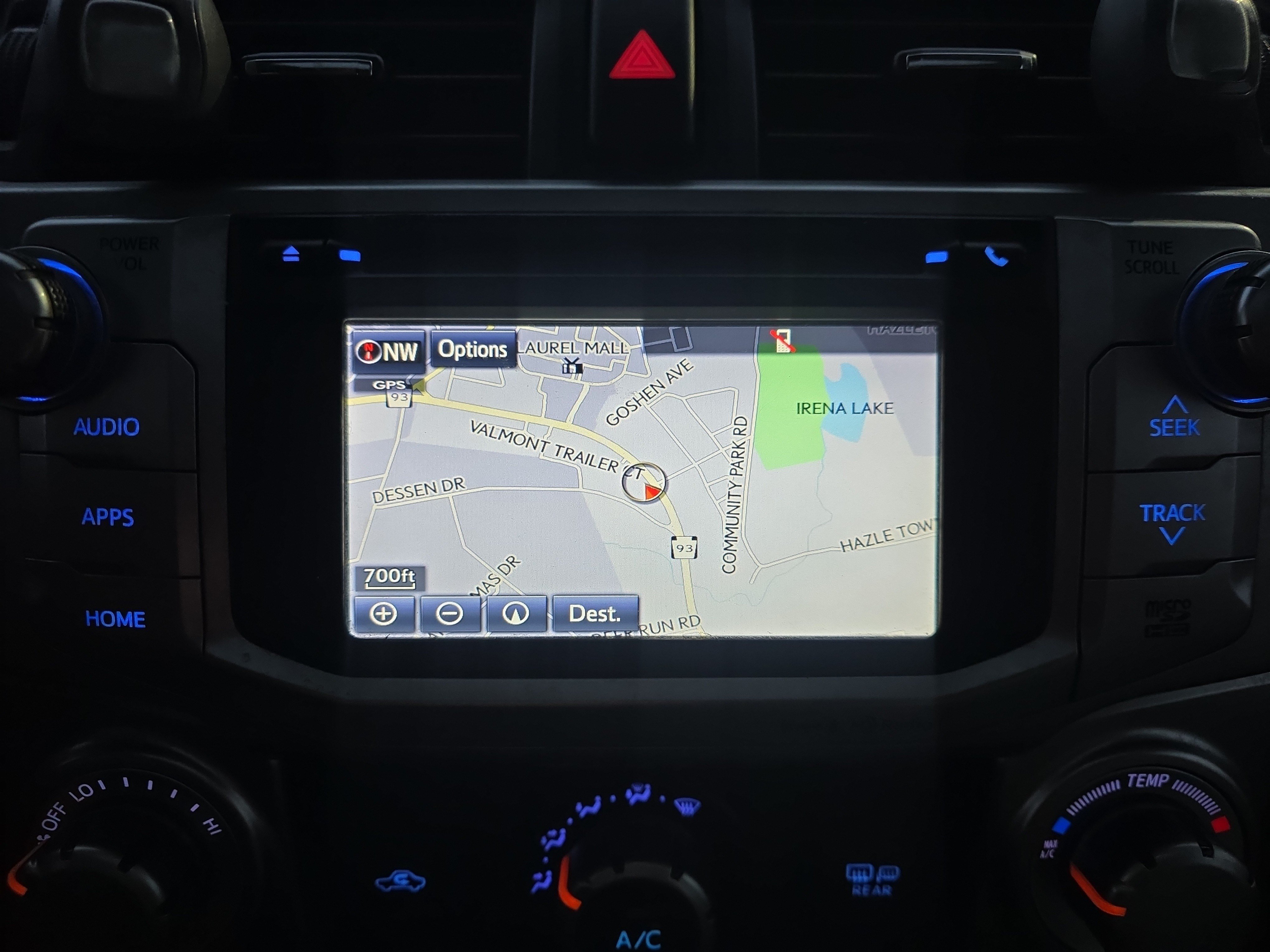 Used 2018 Toyota 4Runner SR5 Premium AWD/4WD image 31