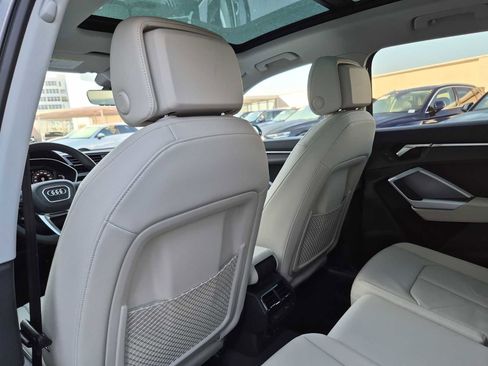 Certified 2025 Audi Q3 2.0T Premium w/ Convenience Package image 17