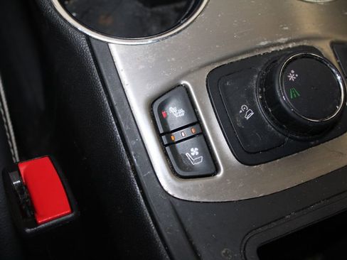 Used 2018 GMC Terrain Denali w/ Comfort Package image 35