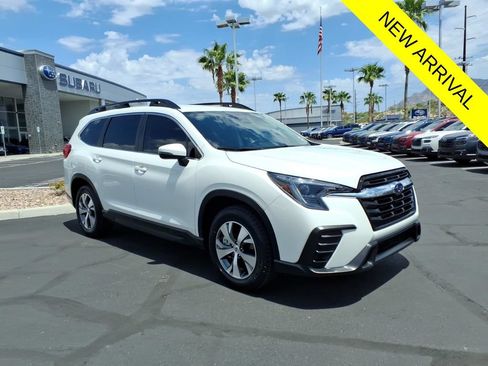 Used 2023 Subaru Ascent Premium w/ Convenience Package AWD/4WD image 1