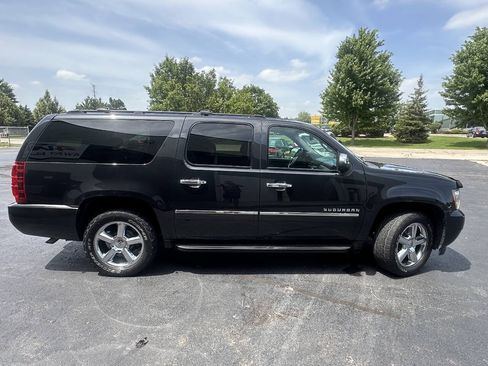 Used 2013 Chevrolet Suburban LTZ AWD/4WD image 10