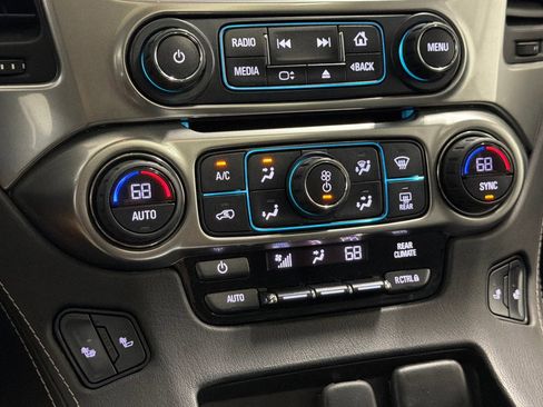 Used 2016 Chevrolet Tahoe LT image 18