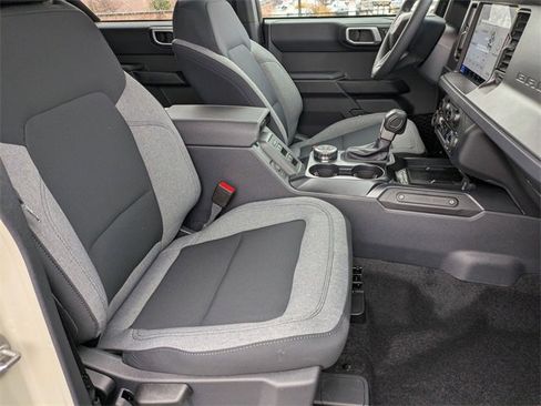 New 2025 Ford Bronco 4-Door image 37