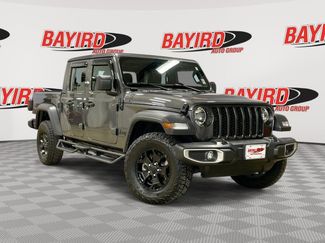 Used 2023 Jeep Gladiator Sport video 1