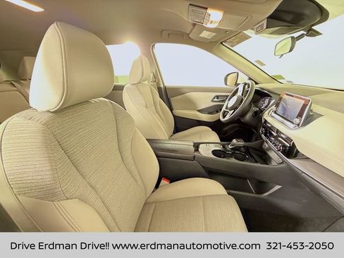 Certified 2021 Nissan Rogue SV image 25