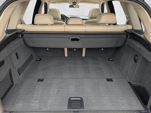 Used 2016 BMW X5 xDrive40e image 6