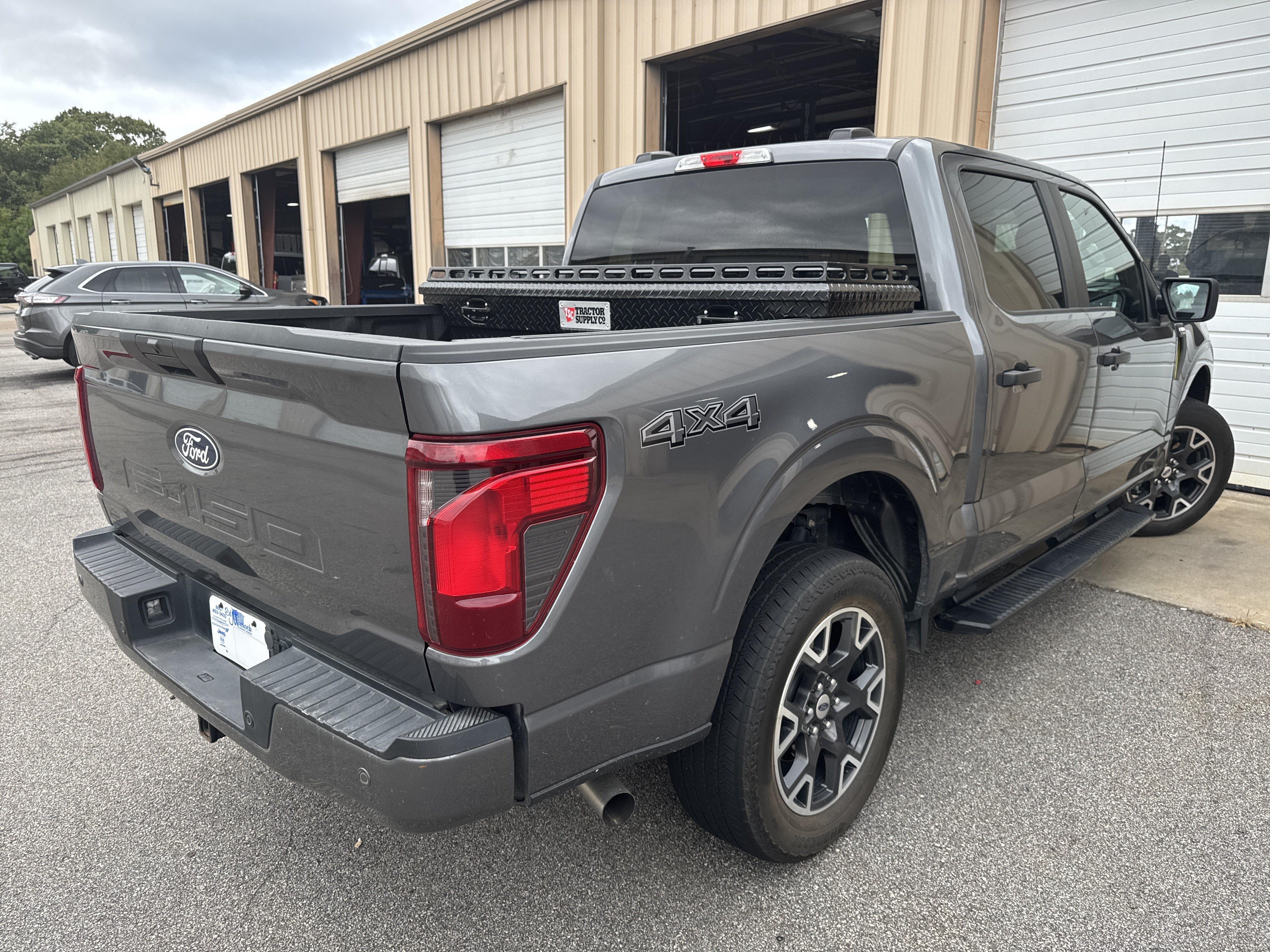 Used 2024 Ford F150 STX AWD/4WD image 3