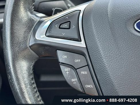 Used 2015 Ford Edge SEL w/ Equipment Group 201A AWD/4WD image 22