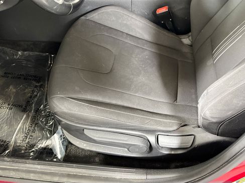 Used 2023 Hyundai Elantra SEL w/ Convenience Package FWD image 19