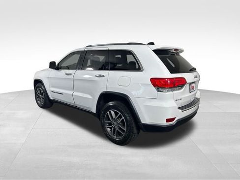 Used 2018 Jeep Grand Cherokee Limited AWD/4WD image 3