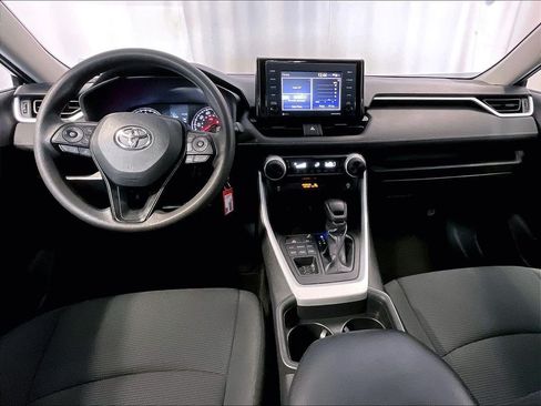 Used 2021 Toyota RAV4 LE AWD/4WD image 21