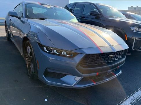 Used 2024 Ford Mustang Premium RWD image 4