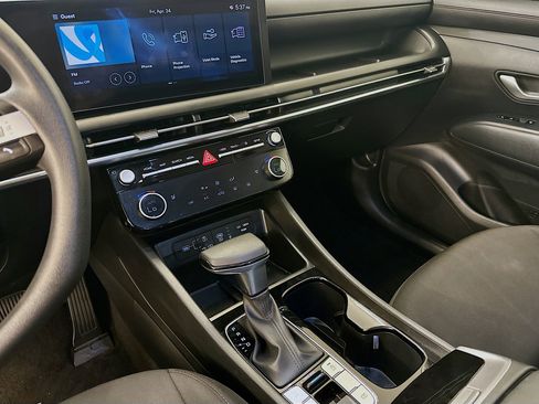 Used 2025 Hyundai Tucson SEL AWD/4WD image 26