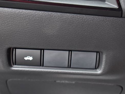Used 2026 Nissan Sentra SV w/ Floor Mat Package FWD image 38