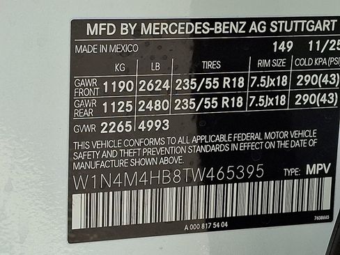 New 2026 Mercedes-Benz GLB 250 4MATIC image 17