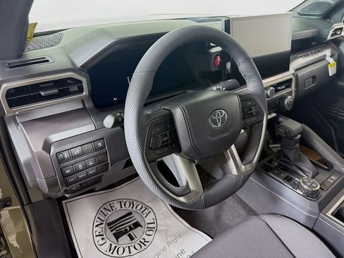 New 2026 Toyota Tacoma TRD Off-Road AWD/4WD image 9