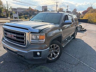 Used 2014 GMC Sierra 1500 SLT w/ SLT Crew Cab Value Package