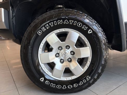 Used 2008 Toyota FJ Cruiser 4WD image 11