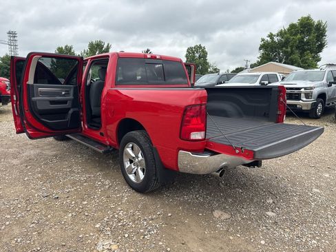 Used 2015 RAM 1500 Big Horn w/ Remote Start & Security Group image 31