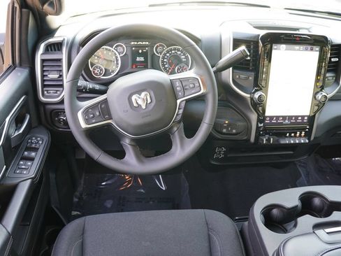 Certified 2026 RAM 2500 Big Horn AWD/4WD image 20