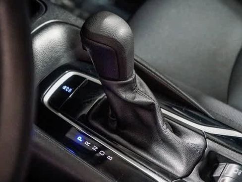 Certified 2021 Toyota Corolla LE image 21